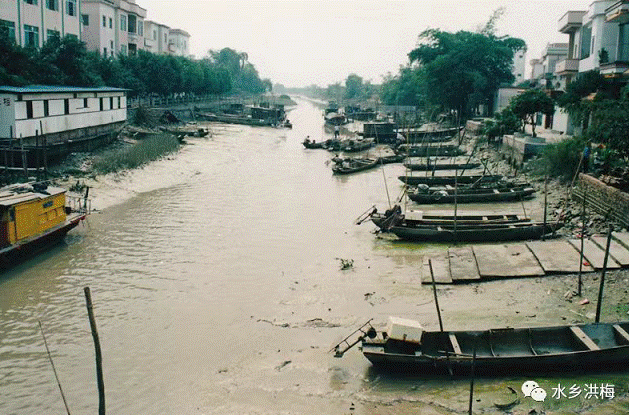90年代的洪屋涡村.gif