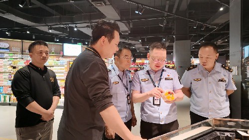 5【网站】大朗开五一节前食品安全检查 保障市民舌尖安全 (2)~2.jpg