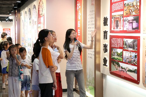 2【网站】2026南国书香节大朗分会场圆满落幕 (7)~1.jpg