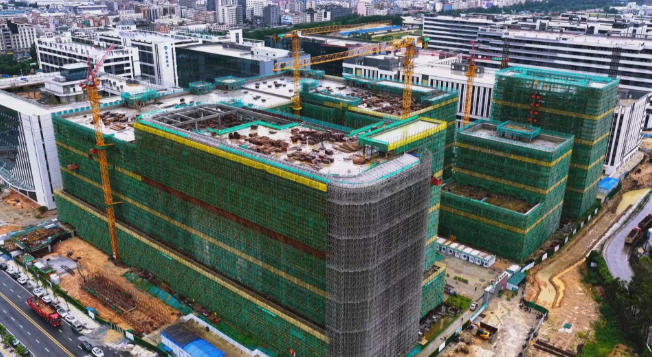 从产业新赛道到服务新场景 厚街经济“向新”破局突围.jpg
